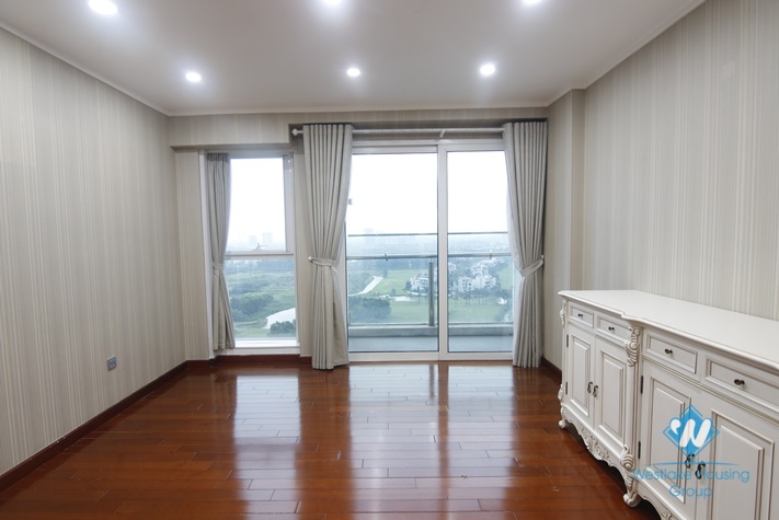 Spacious high floor 4 bedrooms apartment for rent in Ciputra, Tay Ho, Hanoi